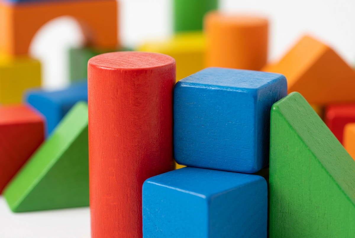 Rainbow Builder Blocks Set - Wood Detail